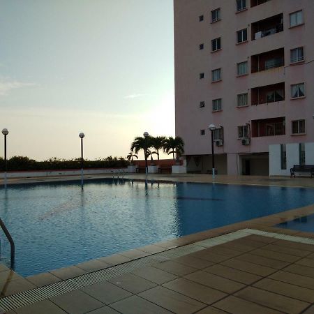 Plaza Melaka Raya Apartment Exterior photo